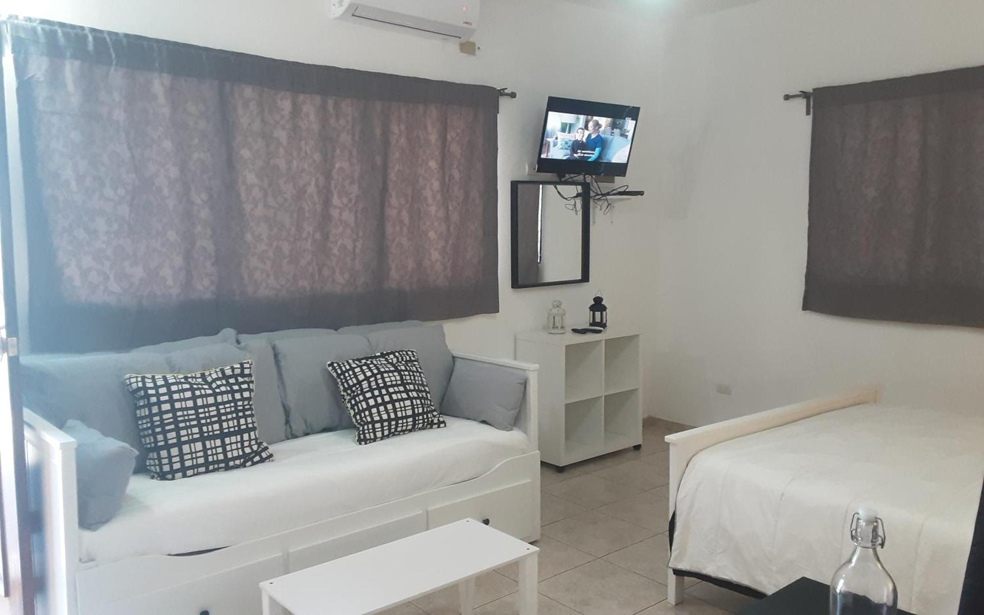 Villa Colonial Suite N 3 Familiar Río San Juan 객실 사진